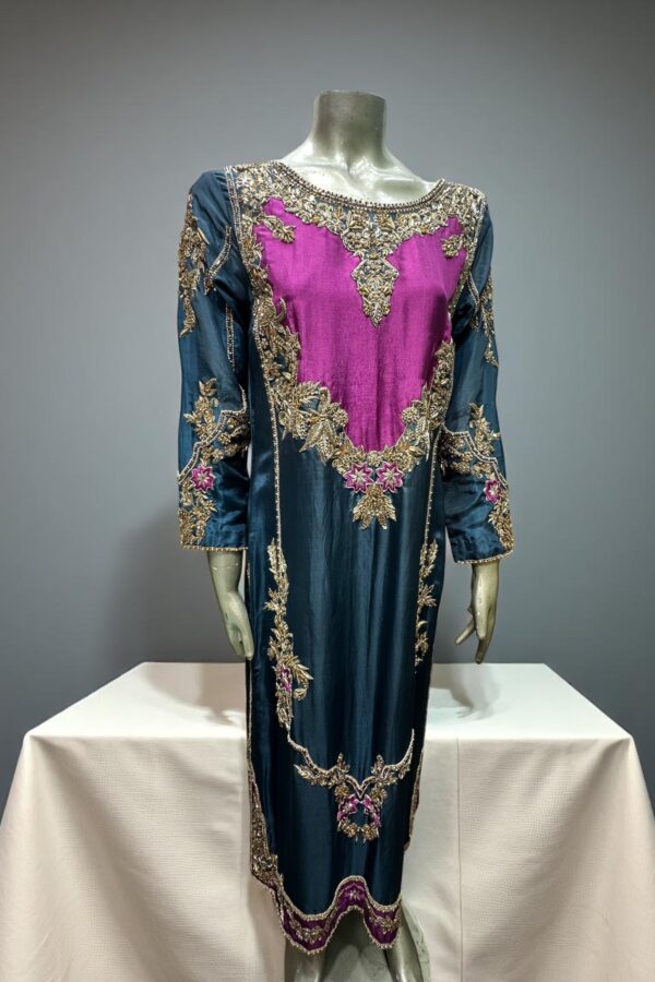 ZEHRA BAAGH-BLOOMING VINES【Hand-embroidered】